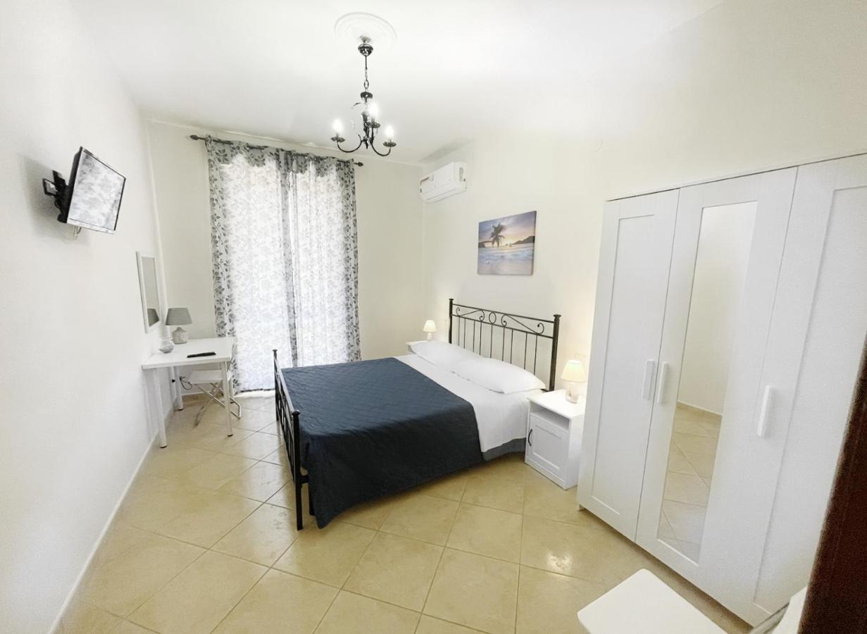 Flavia Apartment カステッランマーレ・ディ・スタービア エクステリア 写真