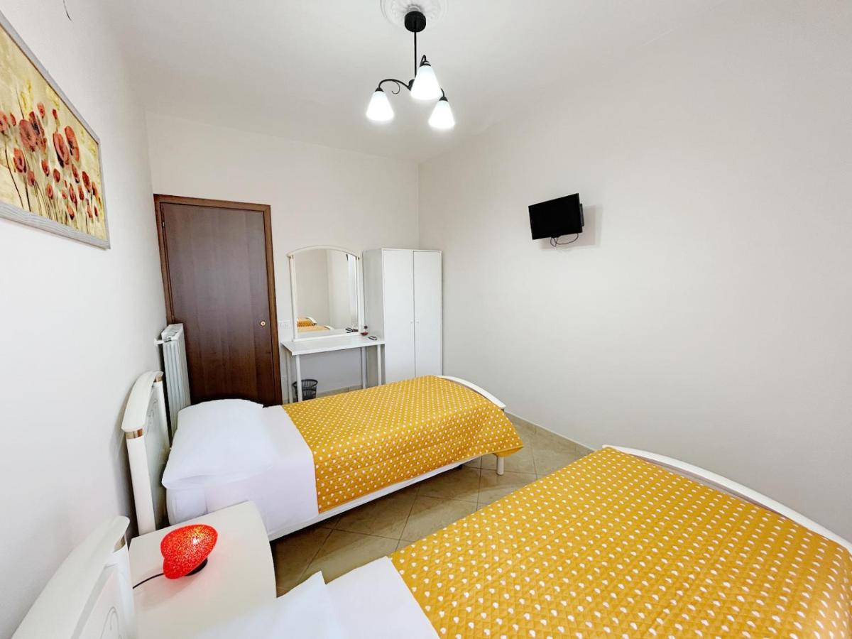 Flavia Apartment カステッランマーレ・ディ・スタービア エクステリア 写真